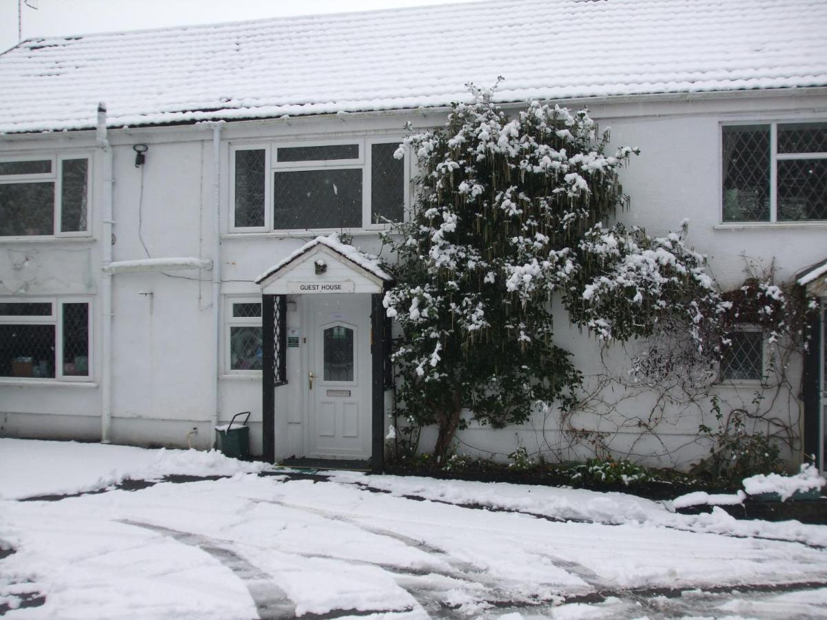Cwmbach Guest House Neath Buitenkant foto