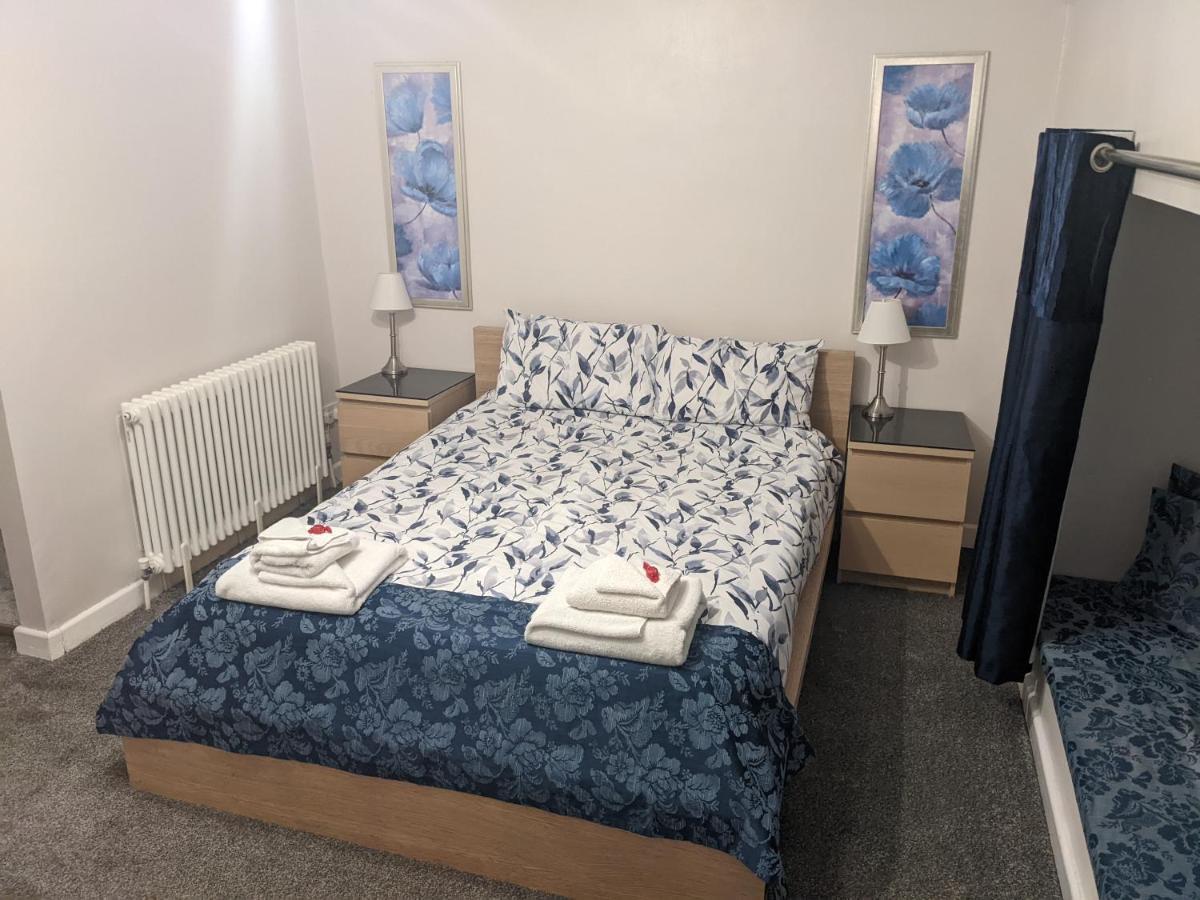 Cwmbach Guest House Neath Buitenkant foto