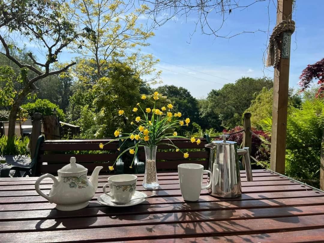 Cwmbach Guest House Neath Buitenkant foto